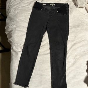 Madewell skinny style black Maternity Jeans